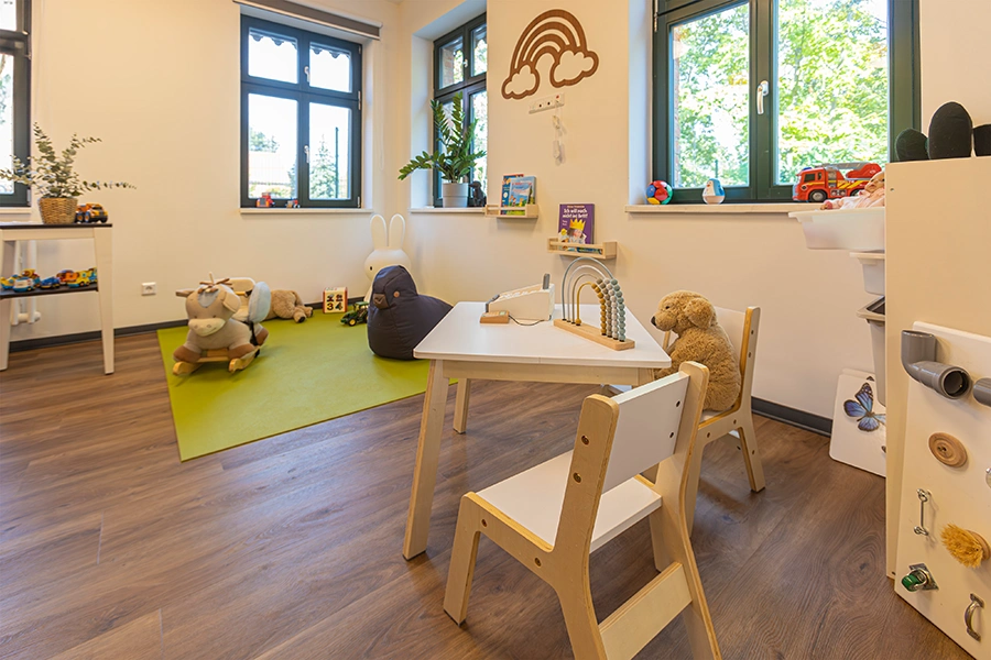 wohngemeinschaft-kinderhaus-tjelle-intensivpflege-beatmungspflege-kinder-muenster-04